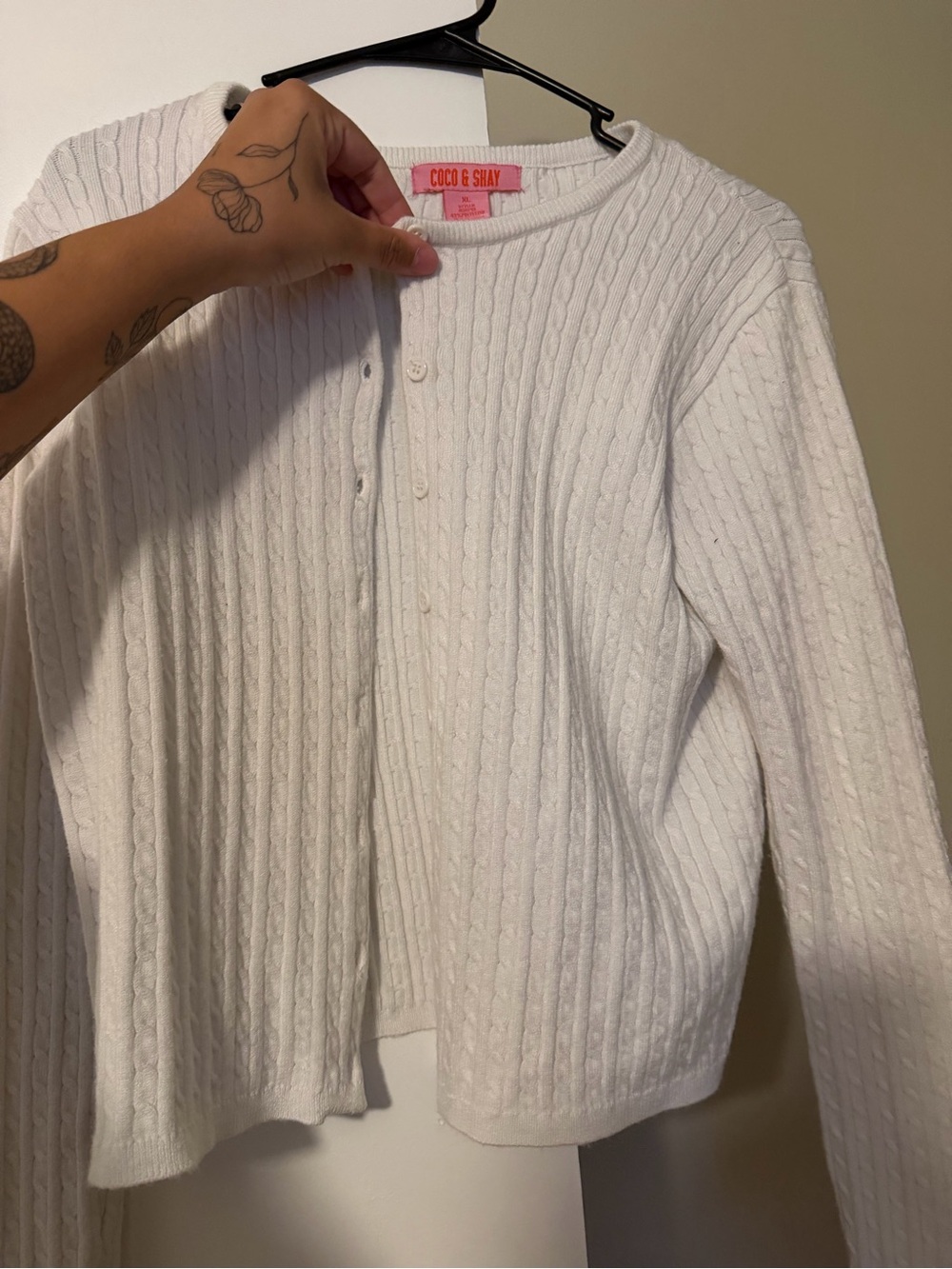 Cardigan - Picture 3 of 4